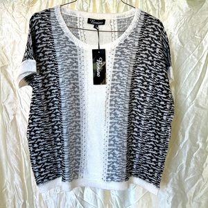 Knitted sweater, light weight